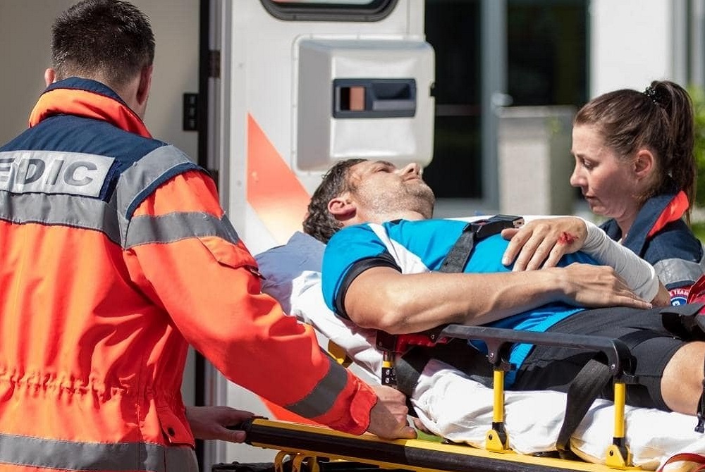 Emergency Medical Responder Program in Canada | Canadian College